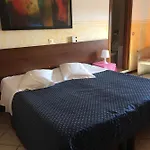 Hotel La Pace 2*