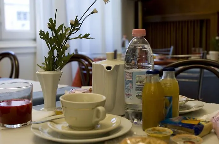 Hotel La Pace 2*