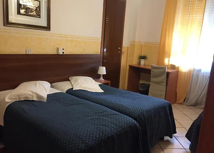 La Pace Hotel