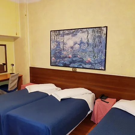 Отель La Pace Милан