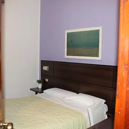 Hotel La Pace Milán